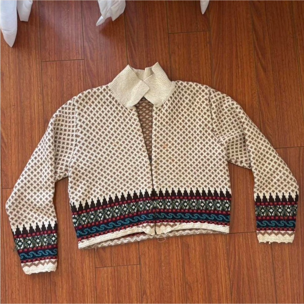 Lizsport Petite Cream Patterned Women's Sweater